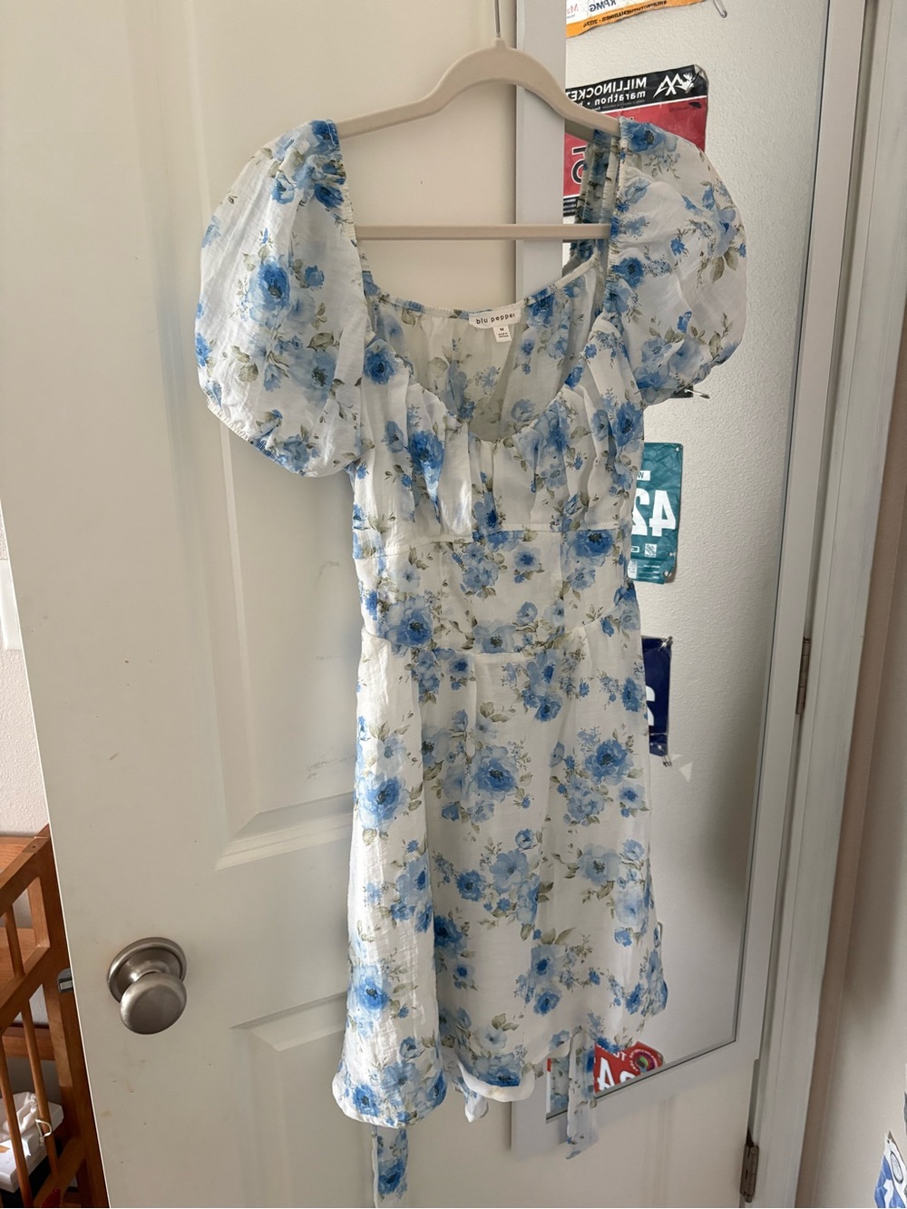 Blue Floral Puff Sleeve Dress — White & Blue